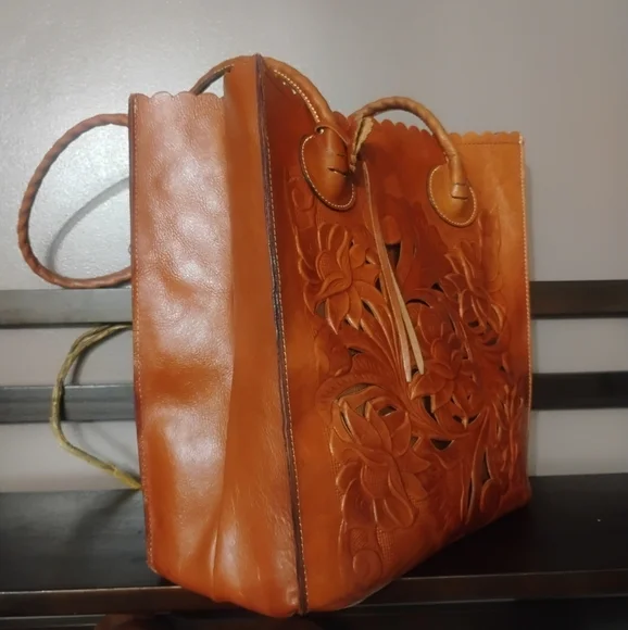 Patricia Nash Cut Out Tooling Cavo Collection Tote in Cinnamon Leather - Picture 15 of 16